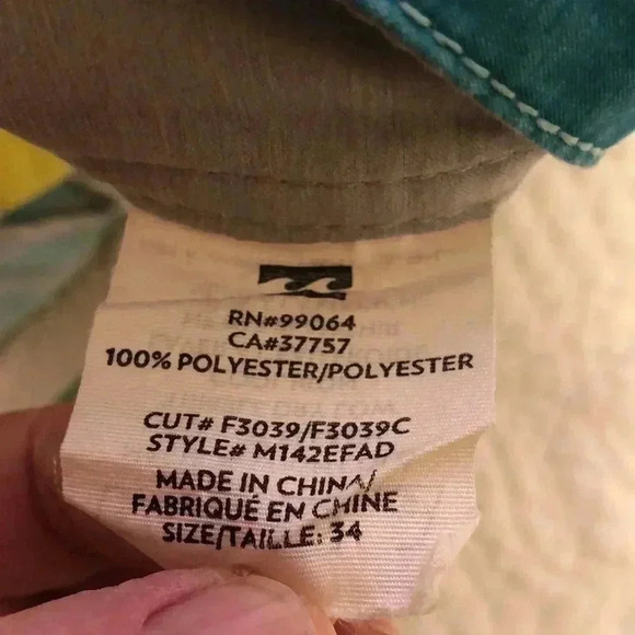 Billabong men’s swim trunks.  Size 34 - Picture 5 of 8